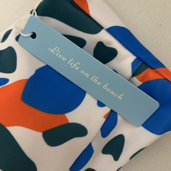 Colorful Abstract Print Bikini Top Adjustable Straps Swimwear XL NWT - Picture 4 of 5